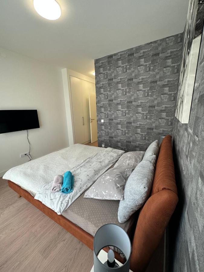 Apartment The Gates 410 A Belgrade